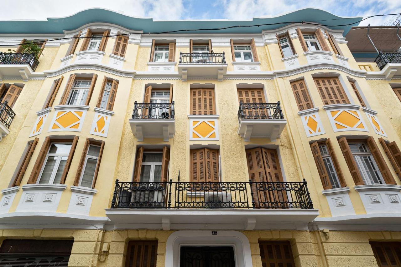 Spacious & Artistic Retro 2Bd Apt With Sauna Athens Exterior photo